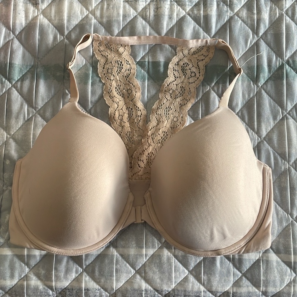 Victoria’s Secret Body by Victoria Racerback perfect coverage bra